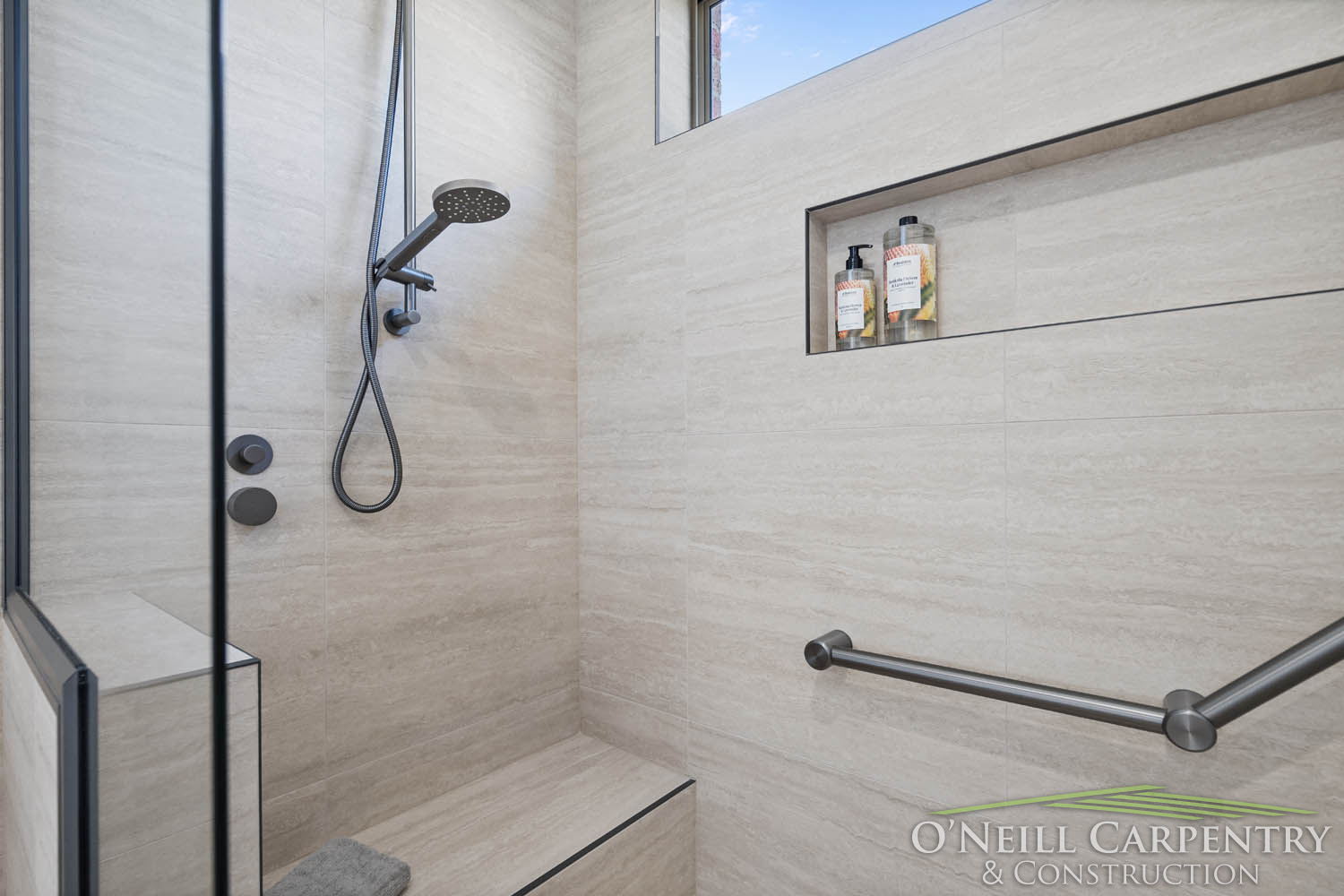 valerian-terrace-bathroom-gallery-03